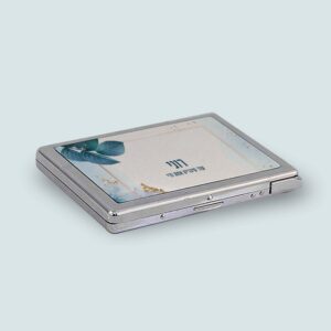 קופסת סיגריות עם מצית - עלים